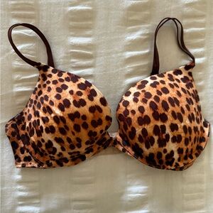 Victoria’s‎ Secret Very Sexy Push Up Bra Leopard Print 34D